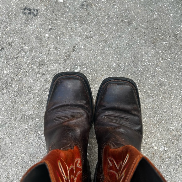 ARIAT Booth size 9.5 - Picture 14 of 14